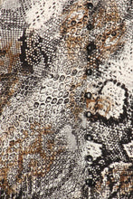 Load image into Gallery viewer, High Waist Snakeskin Print Skirt
