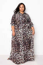 Load image into Gallery viewer, Plus Leopard Print Maxi Dress
