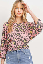 Load image into Gallery viewer, Open Back Leopard Print Top
