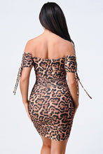 Load image into Gallery viewer, Sexy Leopard Bodycon Dress
