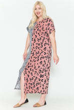 Load image into Gallery viewer, Leopard Maxi with Front Slit

